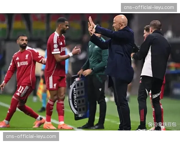 意大利警方调查欧冠比赛期间针对裁判的社交媒体威胁事件